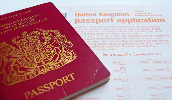 İngiliz Pasaportu Çıkartma 